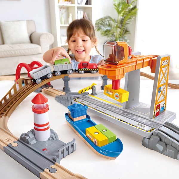 Hape 3790 Sea & Rail Cargo Transport Set (3y+) For Cheap